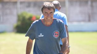 Cumplió. El DT Juan Rossi dejó a Central Córdoba entre los mejores de la Primera C &nbsp;
