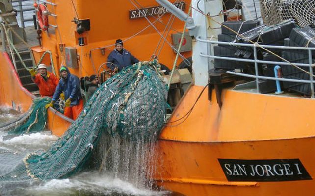 Hallaron el cuerpo de un marinero desaparecido en un naufragio