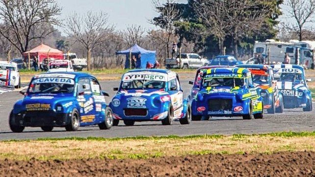 Los Fiat 600 TS brindaron un gran espectáculo en la ciudad de San Jorge.