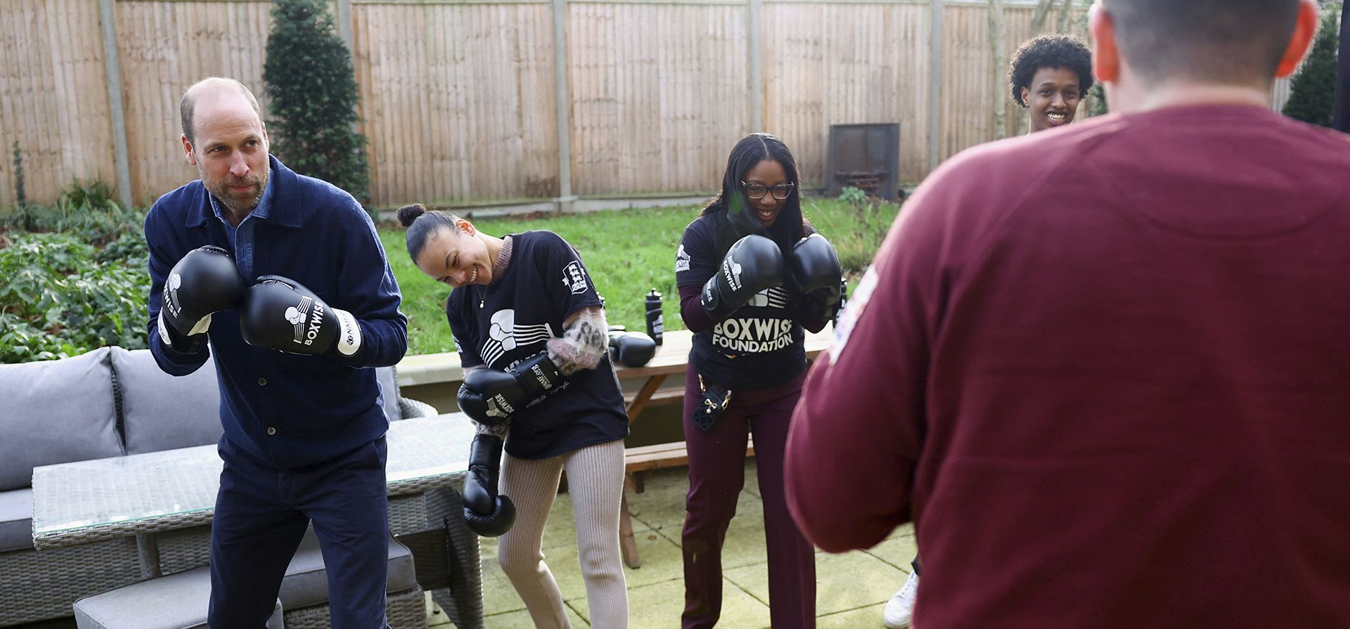 El príncipe Guillermo de Gran Bretaña visita Centrepoint, una organización benéfica que apoya a jóvenes sin hogar, en el oeste de Londres, Gran Bretaña, el martes 21 de enero de 2025. (Hannah McKay/Pool photo via AP) El príncipe Guillermo de Gran Bretaña visita Centrepoint, una organización benéfica que apoya a jóvenes sin hogar, en el oeste de Londres, Gran Bretaña, el martes 21 de enero de 2025. (Hannah McKay/Pool photo via AP)