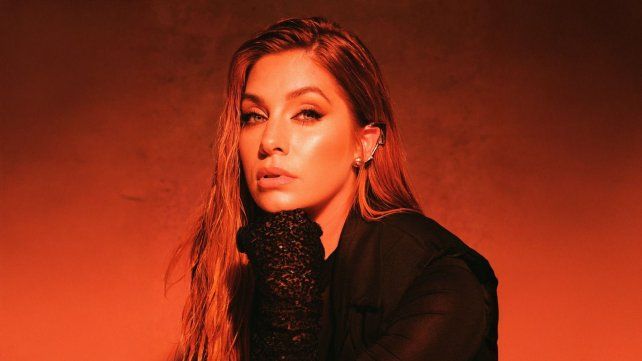 Leire Martínez se presenta en Rosario con su primer disco solista.