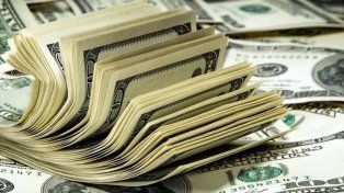 Dólar blue volvió a subir: a cuánto cotizó este martes