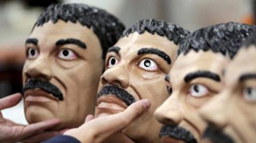 La máscara del Chapo Guzmán causa sensación en México a pocos días de Halloween