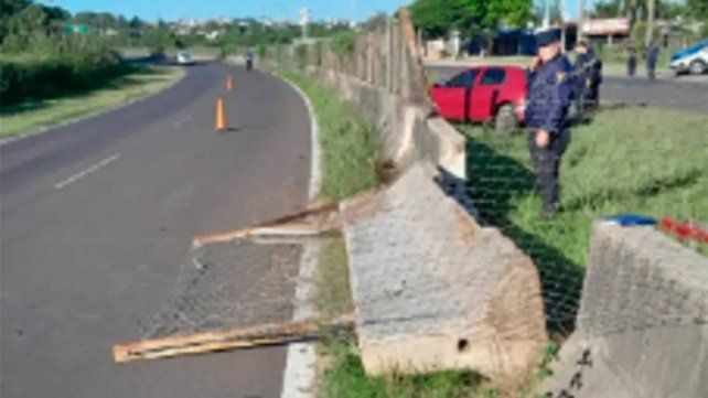 Paraná: un hombre falleció tras chocar contra un muro en Acceso Norte
