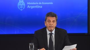 Massa anunció un pack que incluye subsidios, deuda, exportaciones, jubilaciones y planes sociales.&nbsp;