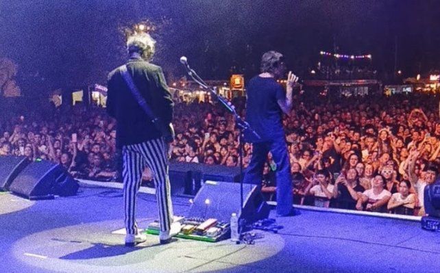 Con el cierre de Turf y Catupecu Machu la primera noche de la Fiesta Nacional de la Playa fue todo un éxito
