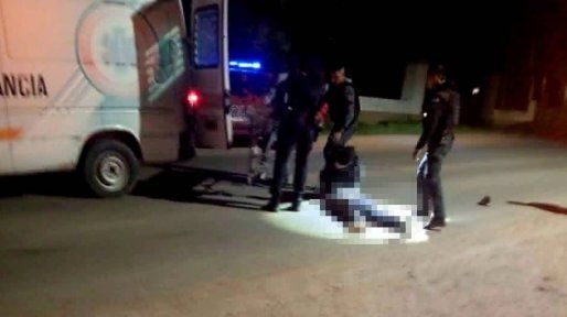 Un conductor chocó, mató y huyó en La Paz