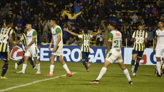 Ignacio Malcorra celebra tras marcar el segundo de Central.