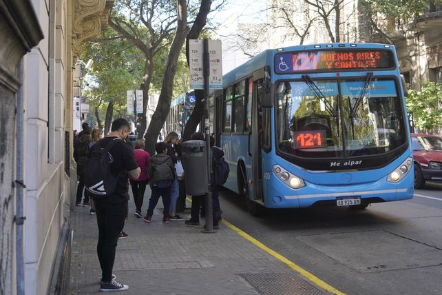 El último ajuste de tarifa en las tres ciudades fue a comienzos de febrero. Desde esa fecha el boleto cuesta $99