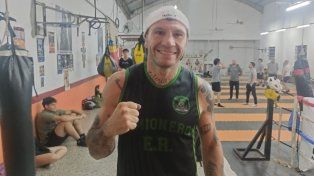 Mientras ultima su preparación para la pelea, paralelamente Wenceslao Mansilla continúa trabajando con sus alumnos del Team Peligro.