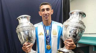 Ángel Di María, una de las figuras históricas de la Selección Argentina, regresa al club que lo vio nacer.
