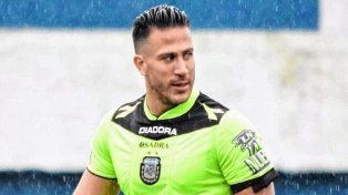 Bruno Amiconi es el árbitro del partido entre Colón y Ferro.
