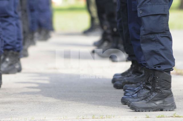 Esposados. El próximo viernes se definirá si quedan en libertad o en prisión preventiva.&nbsp;
