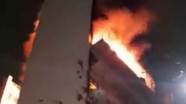 Al menos cinco personas murieron y otras 18 resultaron heridas