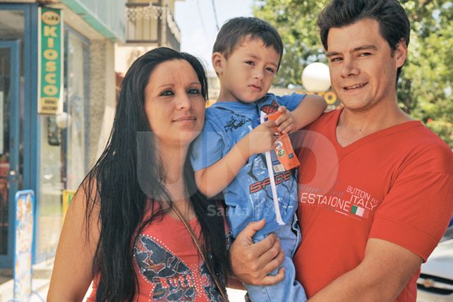 De compras y en familia  por la avenida 7 de Marzo