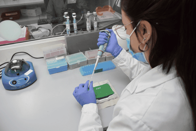La mayoría de las muestras de casos sospechosos de viruela del mono se procesan en salud pública&nbsp;
