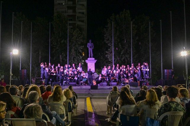 Santa Fe encendió la Navidad con luces, música y comunidad en cada ciudad