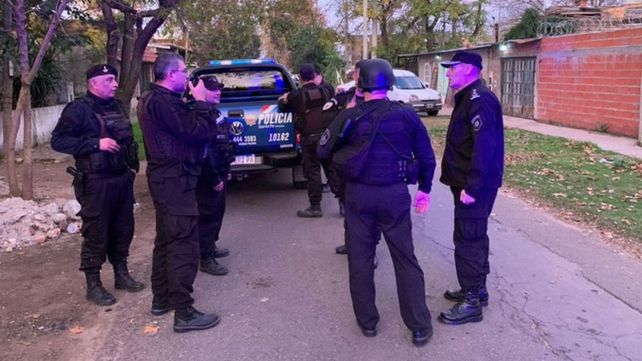 La policía detuvo a uno de los sospechosos en el barrio La Cerámica cuando intentaban escapar.&nbsp;
