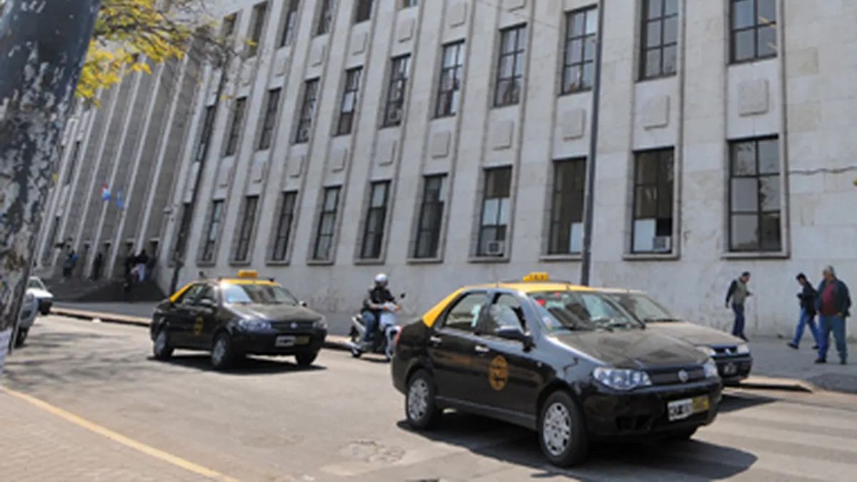 L’incredibile storia del condannato che non ha pagato per prendere un taxi da Buenos Aires