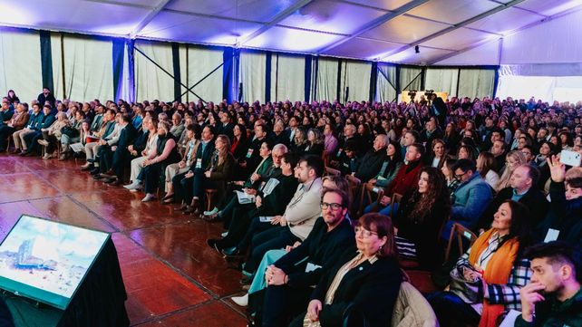 Una carpa con capacidad para más de 600 personas fue uno de los espacios del congreso.