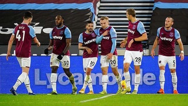 West Ham batió a West Bromwich en la Premier League