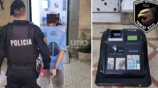 El hombre detenido y la caja registradora que fue robada de la panadería