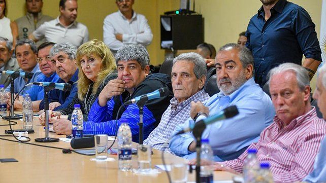 La conducción de la CGT analiza las medidas económicas anunciadas por Luis Caputo que incluyen devaluación