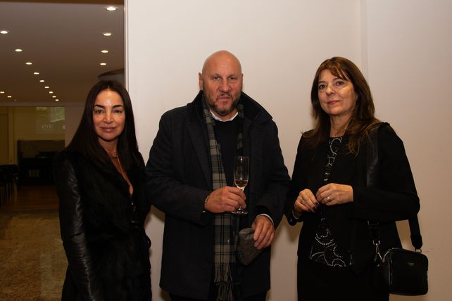 Érica Rinaldi, Darwin Miceli y Cristina Mondillo