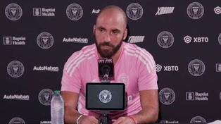 Gonzalo Higuaín anunció su retiro del fútbol