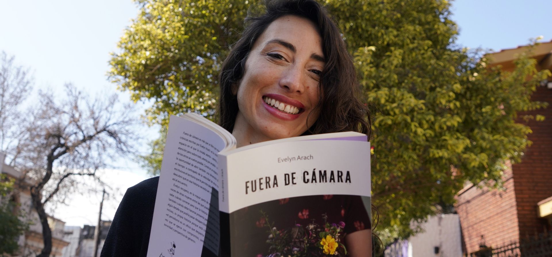 Evelyn Arach: el resplandor de la crónica
