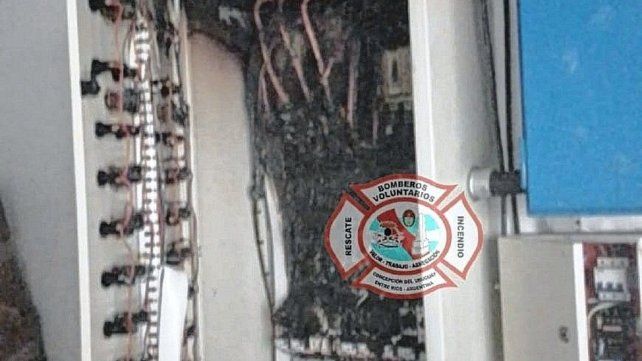 El incendio en el Hospital Urquiza se inició en un panel eléctrico.