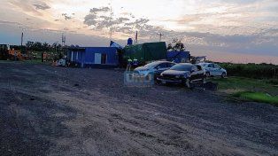 Un camión chocó un puesto caminero policial: hay al menos un muerto