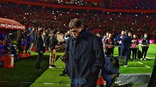 Julio César Falcioni dejó de ser el técnico de Colón.