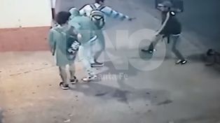 Vi la pistola y salí corriendo, relató uno de los chicos que sufrió el robo en barrio Sur