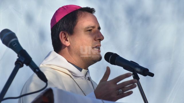No a la indiferencia: Monseñor Matías Vecino instó a no ignorar a quienes sufren pobreza y vulnerabilidad.