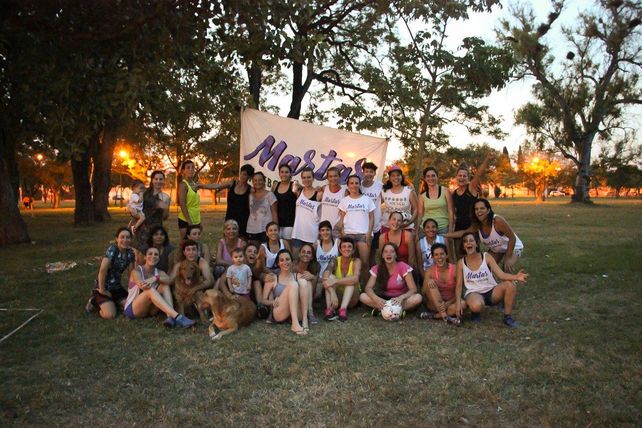 Santa Fe: invitan a un picadito de fútbol femenino en el Espigón II