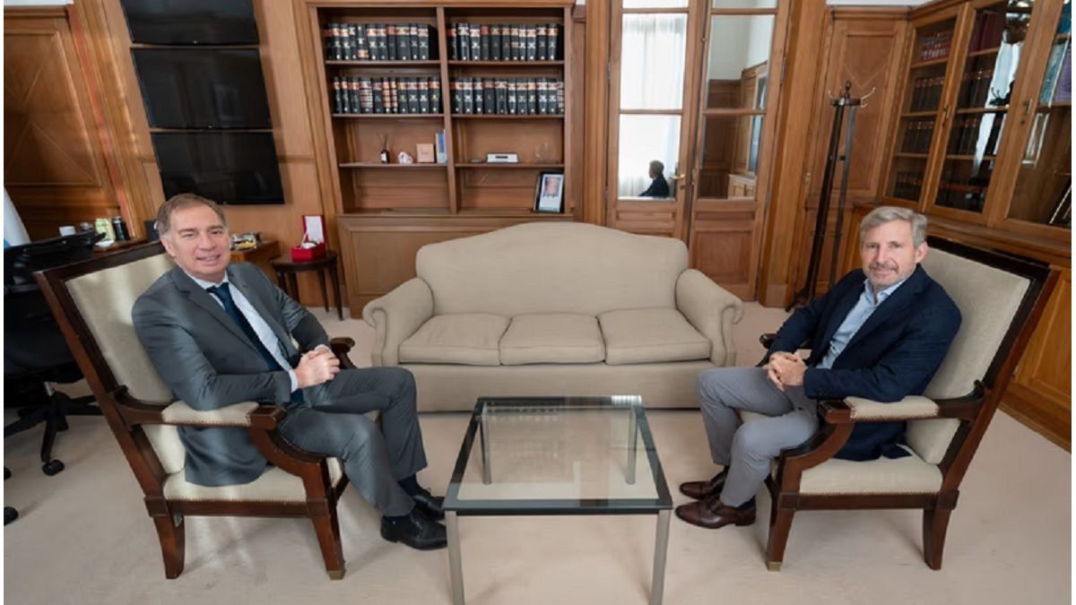Diego Santilli se reúne con los gobernadores: recibió a Rogelio Frigerio en Casa Rosada