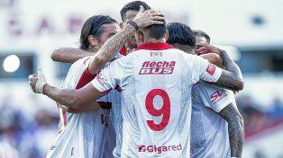 Unión fue letal y se presentó en la Serie Río de La Plata con un triunfo ante Alianza Lima