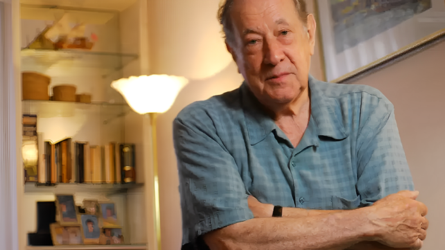 El periodista británico Robert Cox recibirá este viernes la máxima distinción de la Universidad Nacional de Rosario.&nbsp;