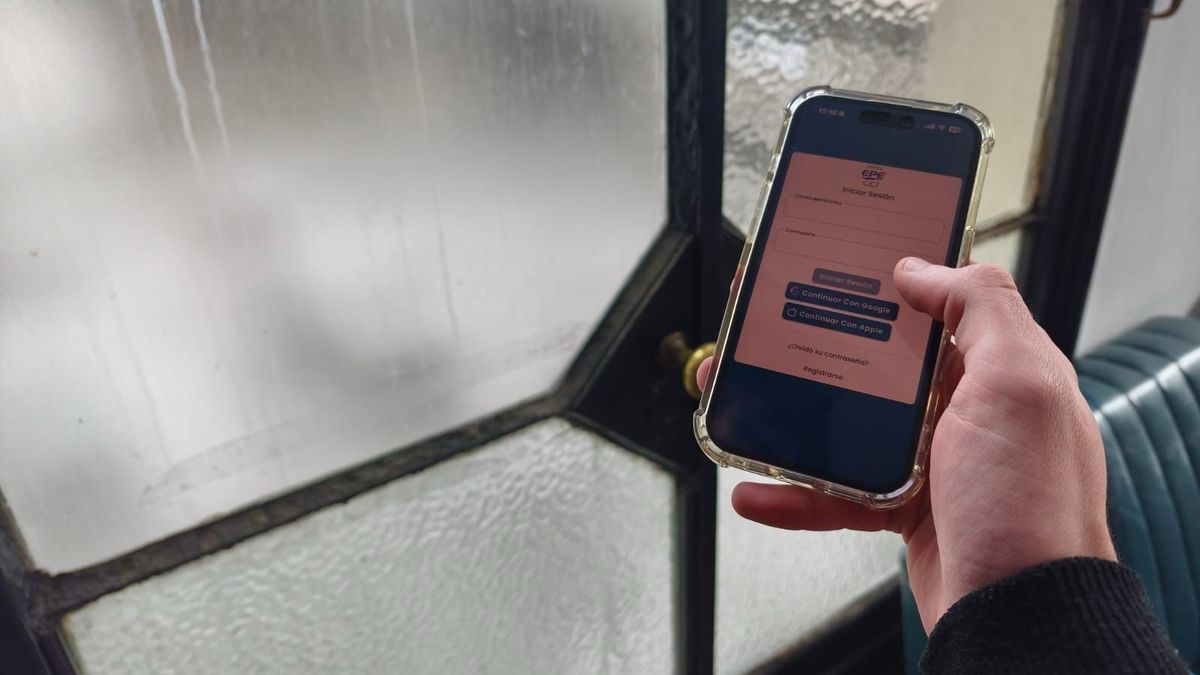 EPE: siete de cada diez reclamos técnicos se gestionan y se resuelven por WhatsApp