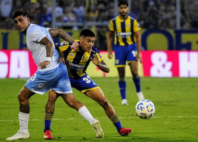 Navarro formó una muy buena dupla en el círculo central junto a Franco Ibarra.
