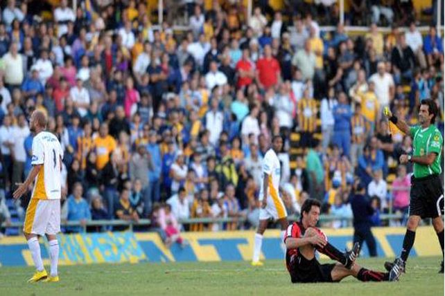Hincha demandó a Rosario Central y a la AFA por lesiones sufridas en una avalancha