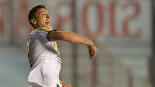 Alejo Veliz tuvo un buen año y se hizo un nombre en el fútbol grande. Llegaron varias ofertas, la última desde Rusia.