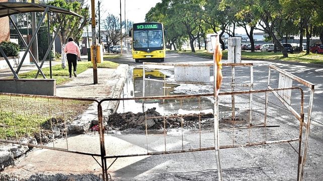 Trabajos de bacheo en la ciudad de Santa Fe