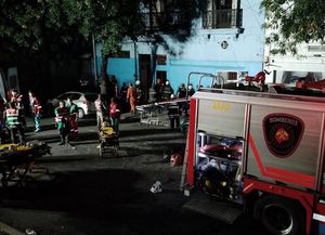 Dos muertos al derrumbarse una casa en el barrio porteño de Floresta