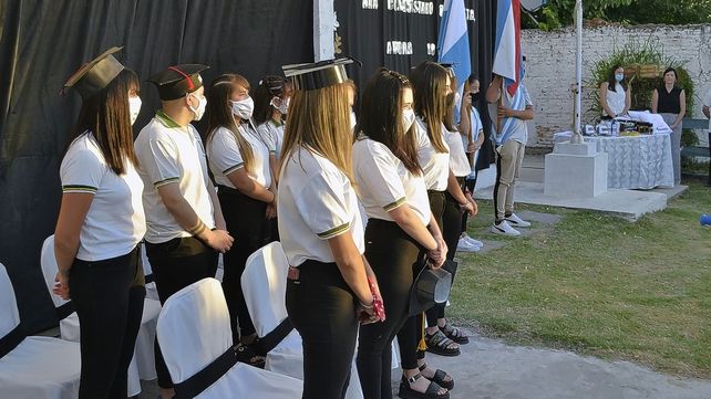 Campaña solidaria para construir más aulas en la escuela que le cambió la vida al Anacleto Medina&nbsp;