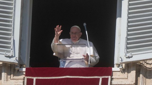 El Papa se dirigió a los fieles congregados en la Plaza San Pedro.
