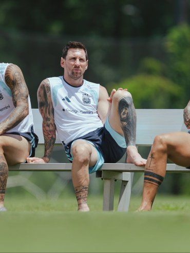 Argentina ya piensa en la final: entrenamiento regenerativo y clima distendido