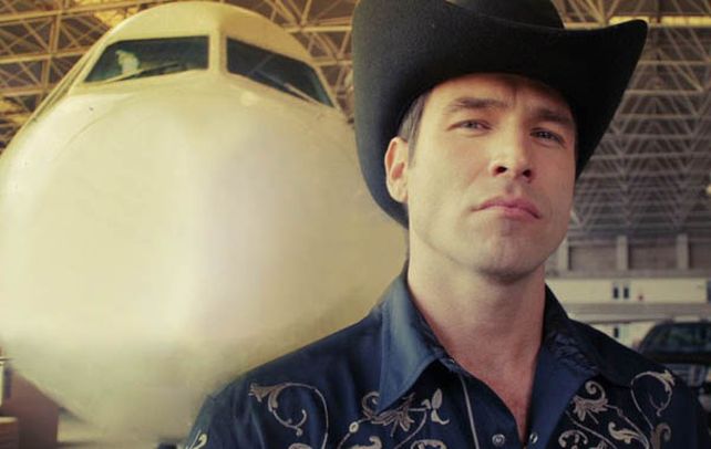 Por el aire. El actor mexicano Rafael Amaya dijo que su personaje es “multidimensional