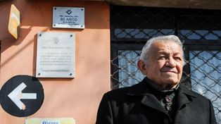 José Mármol regresa cada año a la esquina de Ovidio Lagos y 27 de Febrero.